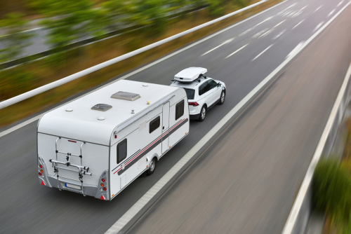 4 Reasons to Install a Caravan Tracker