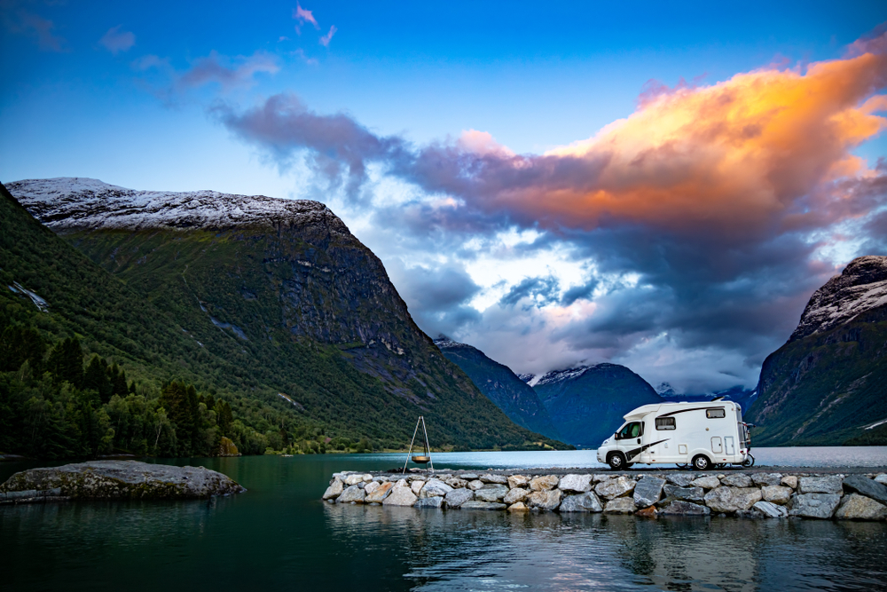 Install A Caravan Tracker Ready for Your Staycation